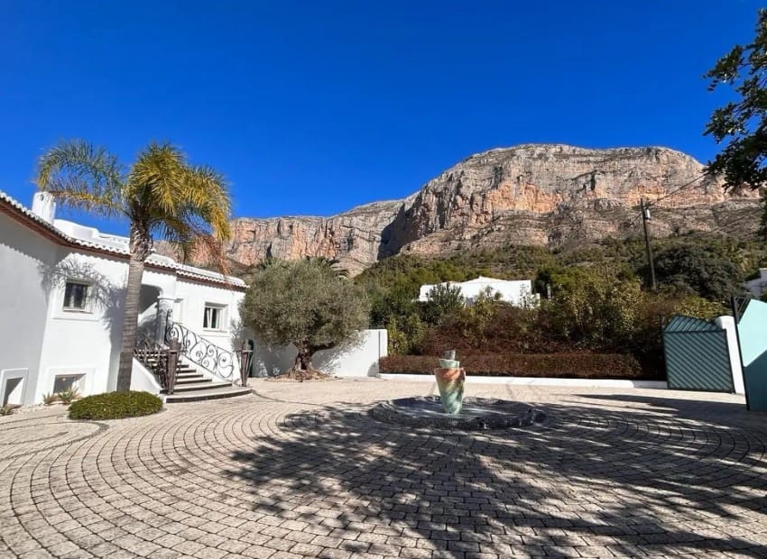 5 soverom Villa til salgs i Javea / Xabia med svømmebasseng - € 1 695 000 (Ref: 9075355)