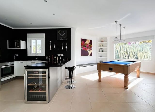 5 soveværelse Villa til salg i Montgó - Ermita, Javea / Xàbia med swimmingpool - € 1.695.000 (Ref: 9075355)