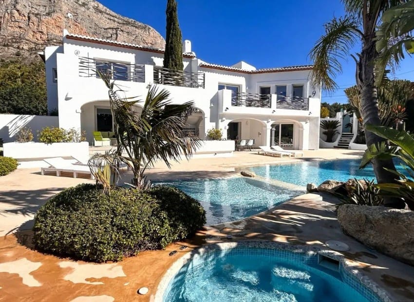 5 soverom Villa til salgs i Javea / Xabia med svømmebasseng - € 1 695 000 (Ref: 9075355)