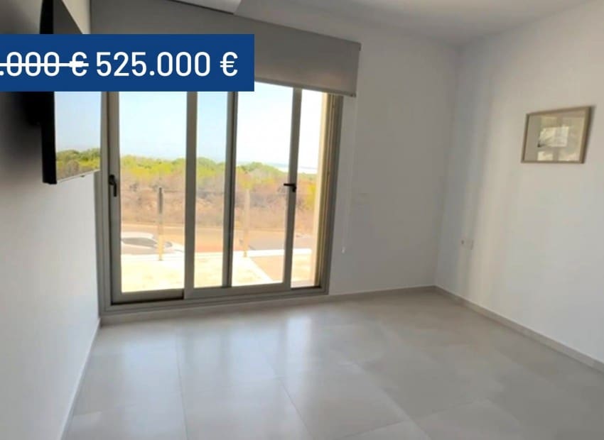 3 quarto Moradia para venda em Villamartin com piscina - 525 000 € (Ref: 9075588)