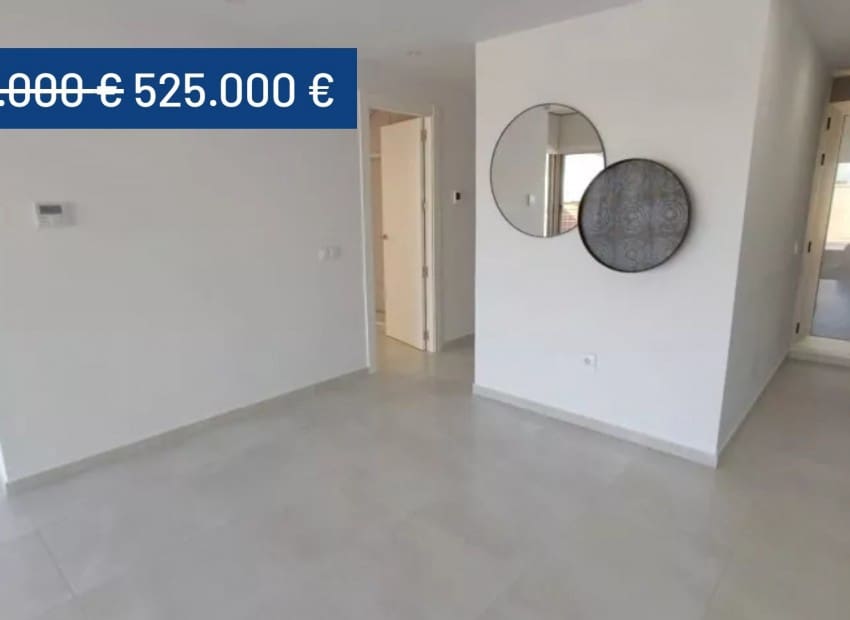 3 quarto Moradia para venda em Villamartin com piscina - 525 000 € (Ref: 9075588)