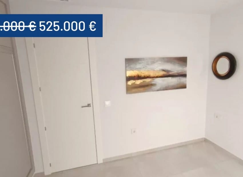 3 quarto Moradia para venda em Villamartin com piscina - 525 000 € (Ref: 9075588)