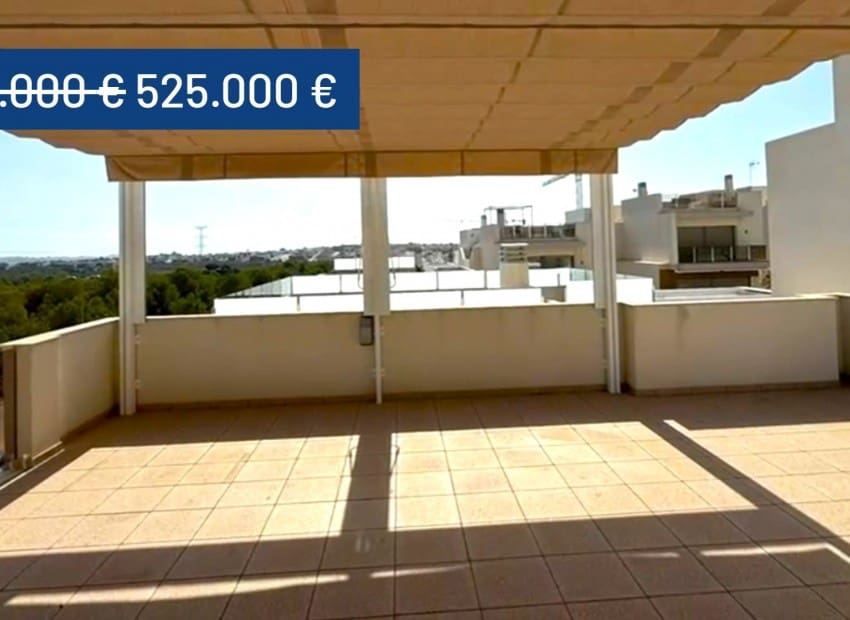 3 quarto Moradia para venda em Villamartin com piscina - 525 000 € (Ref: 9075588)