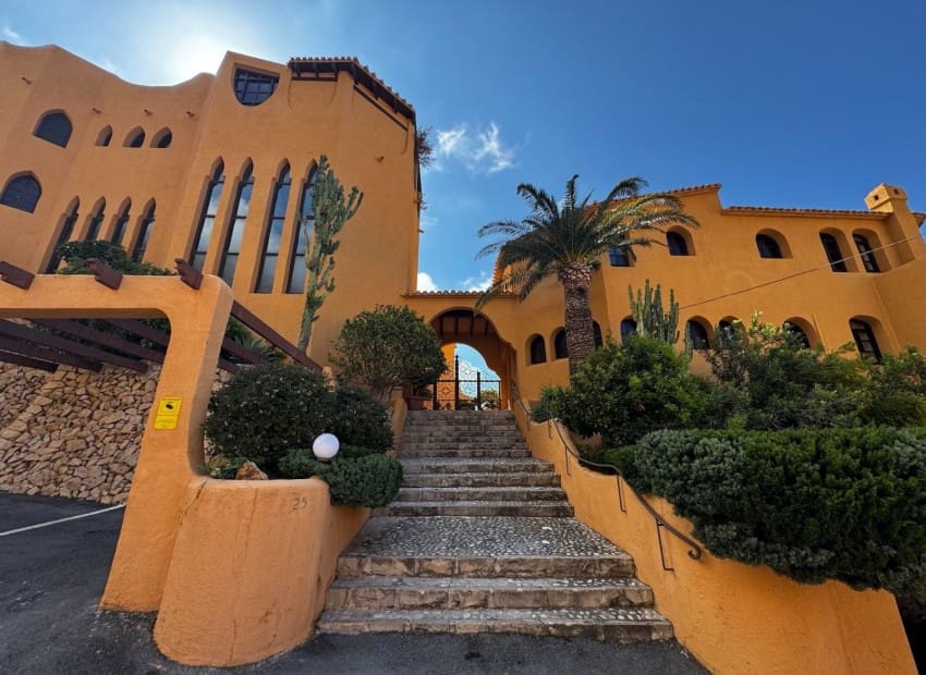 1 bedroom Apartment for sale in Altea la Vella with pool - € 240,000 (Ref: 9084311)