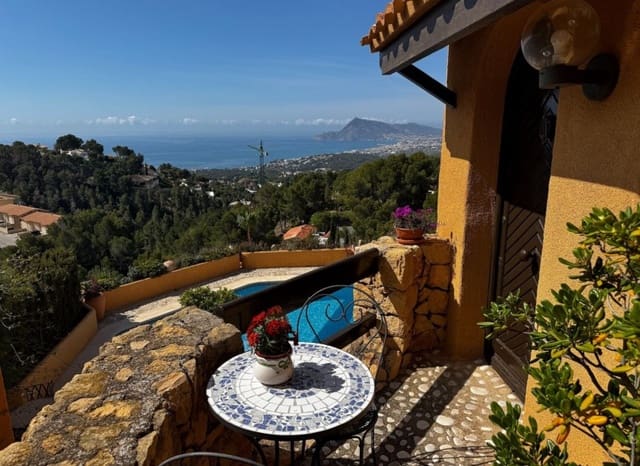 1 slaapkamer Appartement te koop in Altea la Vella, Altea met zwembad - € 240.000 (Ref: 9084311)