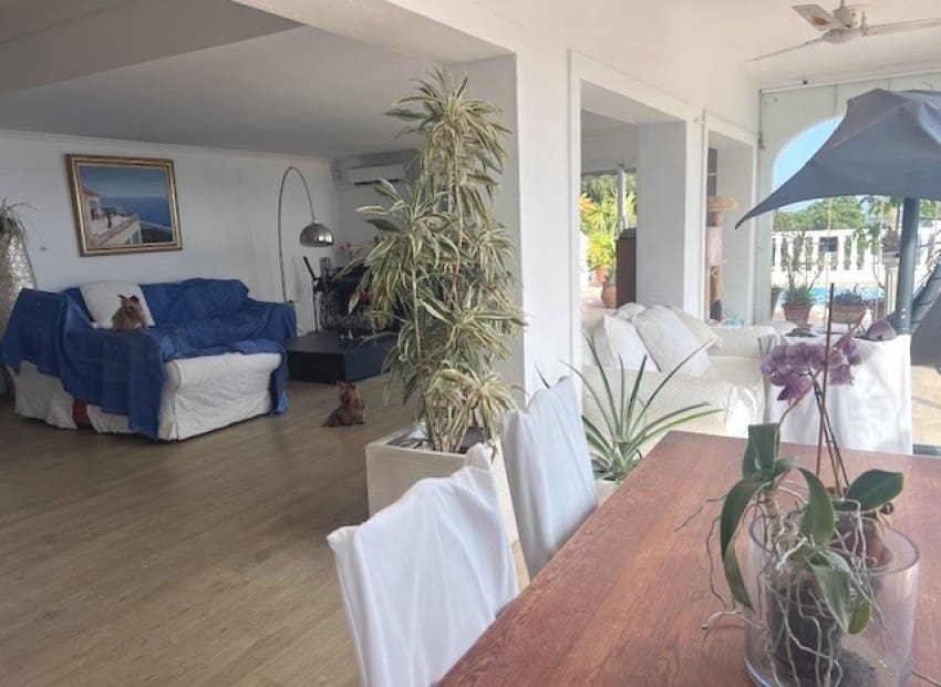 6 makuuhuone Huvila myytävänä paikassa Altea mukana uima-altaan - 2 300 000 € (Ref: 9084657)