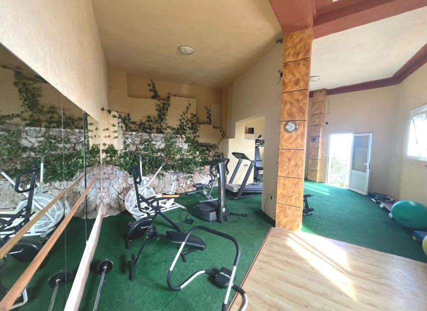 6 makuuhuone Huvila myytävänä paikassa Altea mukana uima-altaan - 2 300 000 € (Ref: 9084657)