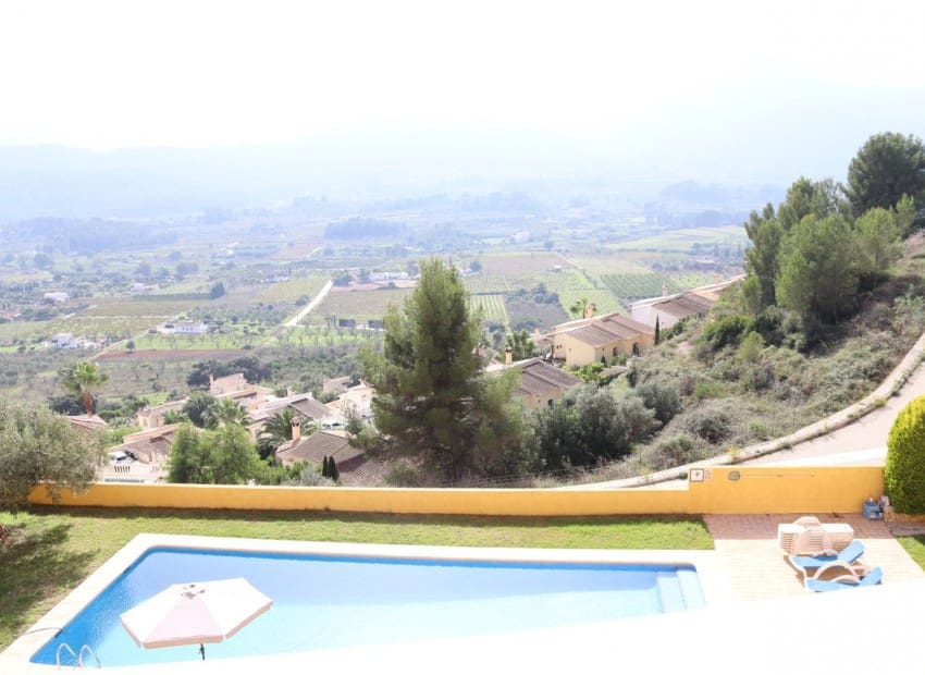 3 soveværelse Byhus til salg i Jalon / Xalo med swimmingpool - € 250.000 (Ref: 9094422)