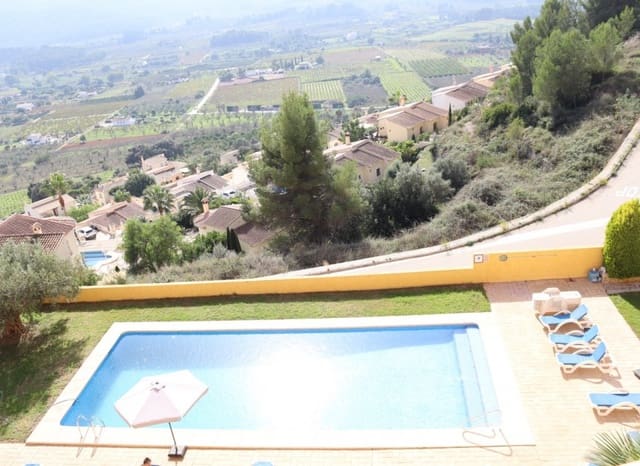 3 bedroom Townhouse for sale in Jalón / Xaló with pool - € 250,000 (Ref: 9094422)