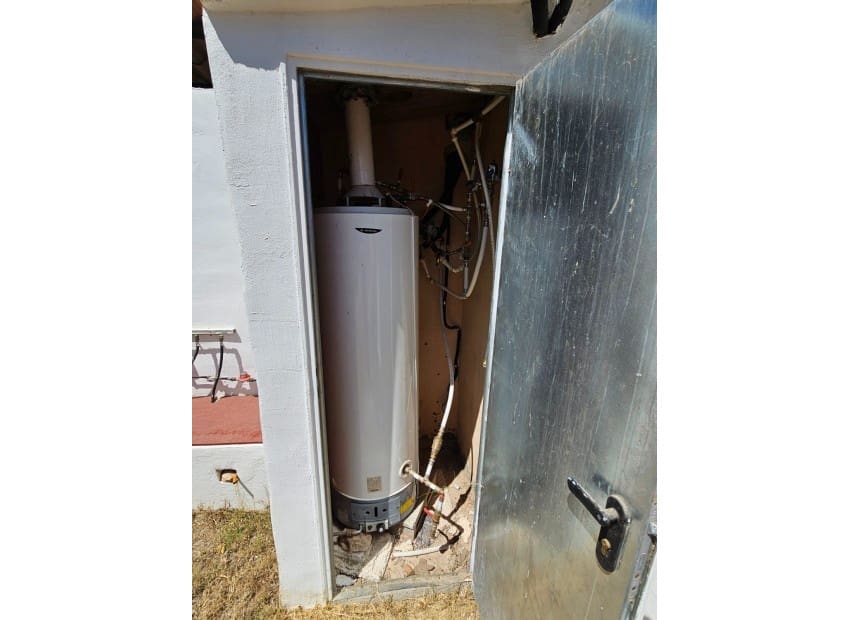 2 soveværelse Erhverv til salg i Sax med swimmingpool - € 499.995 (Ref: 9094685)