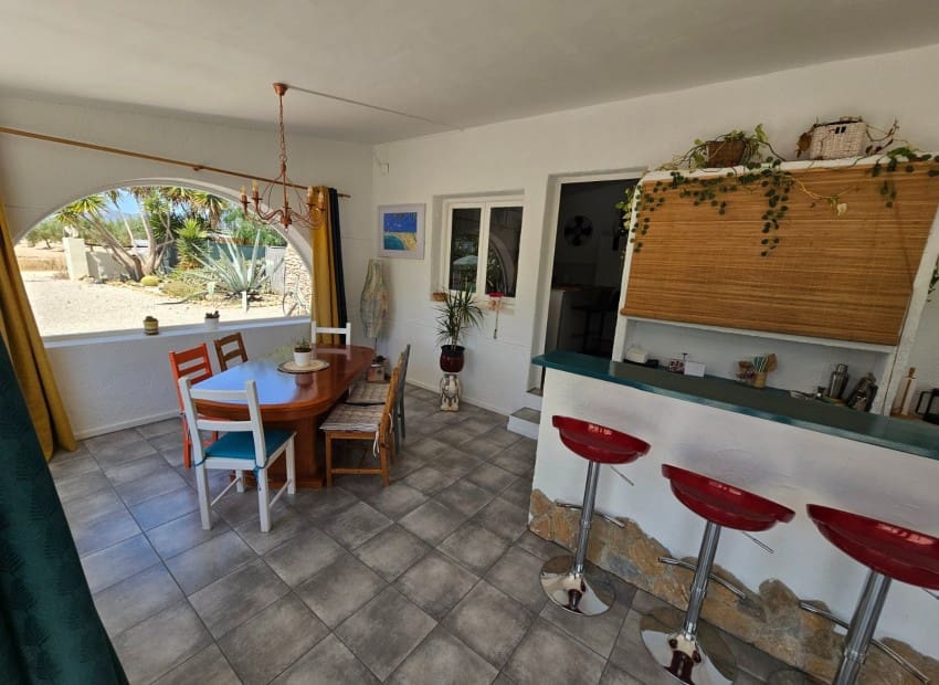 2 soveværelse Erhverv til salg i Sax med swimmingpool - € 499.995 (Ref: 9094685)