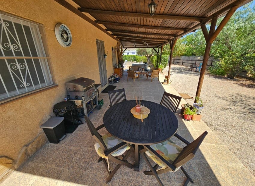 2 soveværelse Erhverv til salg i Sax med swimmingpool - € 499.995 (Ref: 9094685)