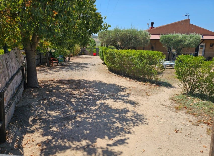 2 soveværelse Erhverv til salg i Sax med swimmingpool - € 499.995 (Ref: 9094685)