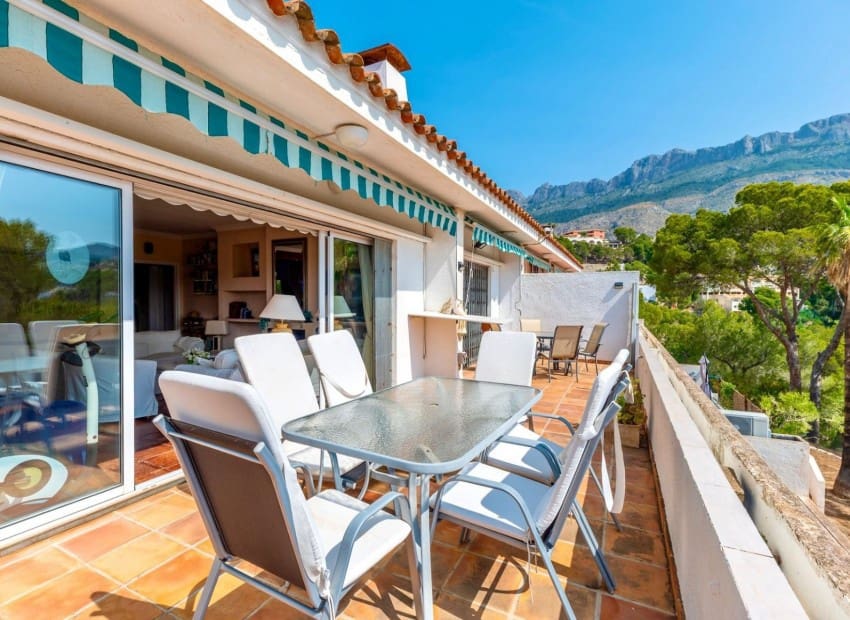 3 soverom Leilighet til salgs i Altea la Vella med svømmebasseng garasje - € 325 000 (Ref: 9100150)