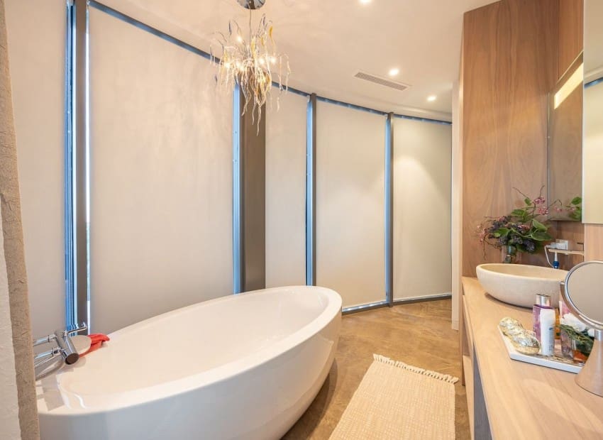 3 bedroom Villa for sale in Finestrat with pool garage - € 1,645,000 (Ref: 9100354)