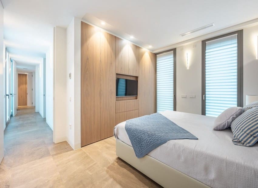 3 bedroom Villa for sale in Finestrat with pool garage - € 1,645,000 (Ref: 9100354)