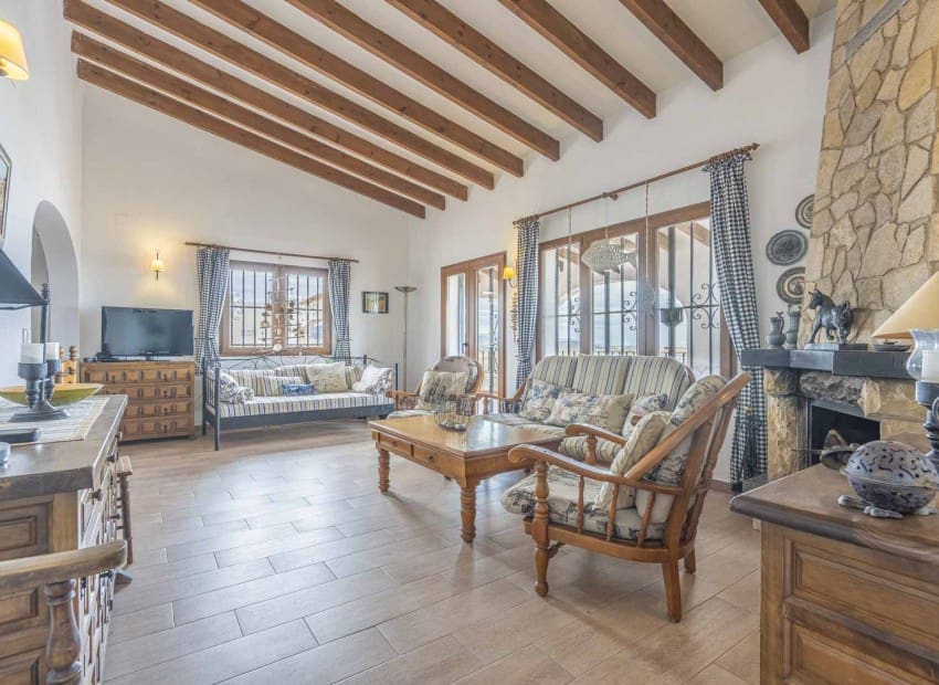 5 soveværelse Villa til salg i Monte Pego med swimmingpool - € 575.000 (Ref: 9109158)