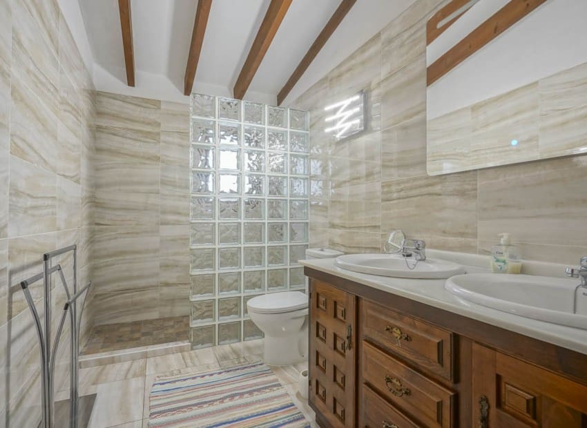 5 soveværelse Villa til salg i Monte Pego med swimmingpool - € 575.000 (Ref: 9109158)