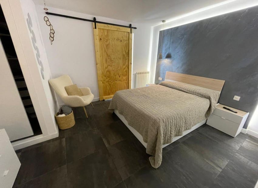 6 bedroom Villa for sale in Calpe / Calp with pool - € 845,000 (Ref: 9120747)