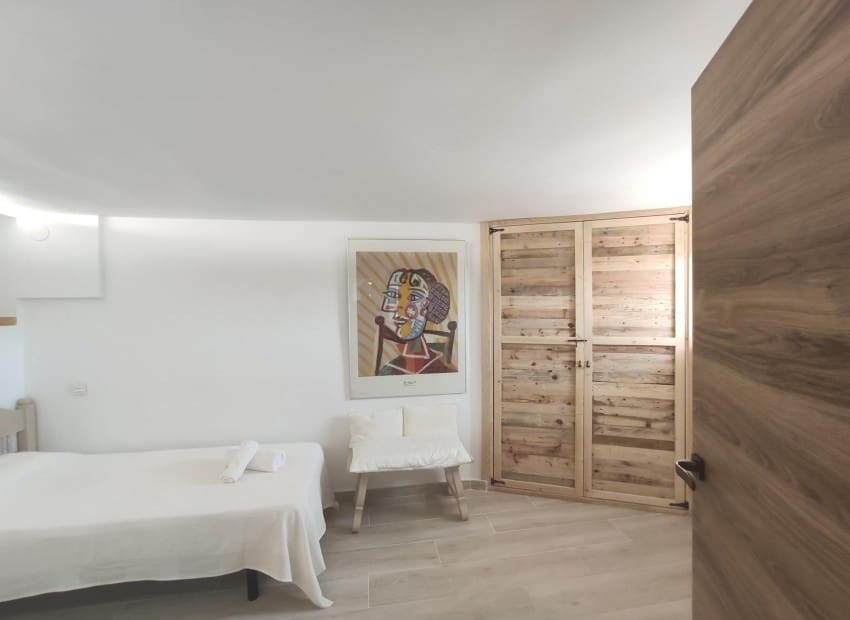 6 bedroom Villa for sale in Calpe / Calp with pool - € 845,000 (Ref: 9120747)