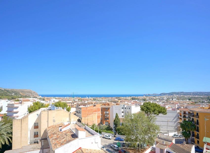 5 slaapkamer Appartement te koop in Javea / Xabia met zwembad - € 395.000 (Ref: 9123685)