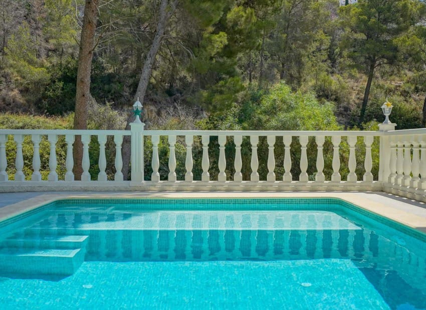 4 soveværelse Villa til salg i Montemar med swimmingpool - € 620.000 (Ref: 9123686)