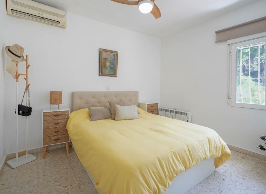 4 soveværelse Villa til salg i Montemar med swimmingpool - € 620.000 (Ref: 9123686)