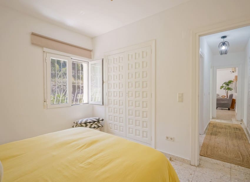 4 soveværelse Villa til salg i Montemar med swimmingpool - € 620.000 (Ref: 9123686)