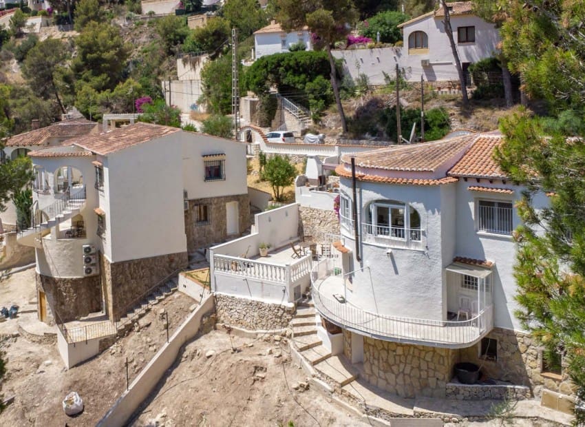 4 soveværelse Villa til salg i Montemar med swimmingpool - € 620.000 (Ref: 9123686)