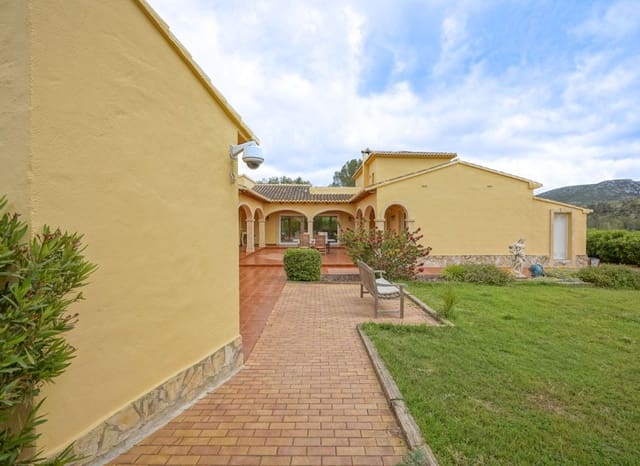 4 slaapkamer Villa te koop in Gata de Gorgos - € 659.000 (Ref: 9123691)