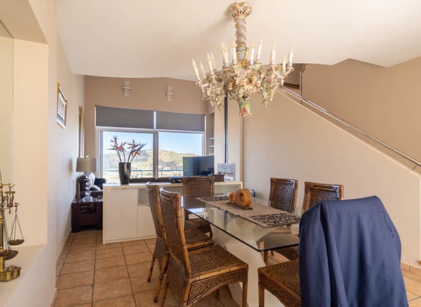 4 soveværelse Villa til salg i Pedreguer med swimmingpool - € 680.000 (Ref: 9123692)