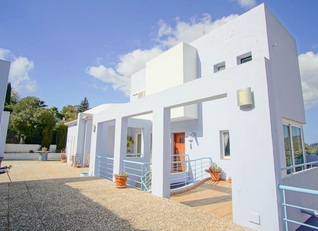 4 slaapkamer Villa te koop in Pedreguer met zwembad - € 680.000 (Ref: 9123692)