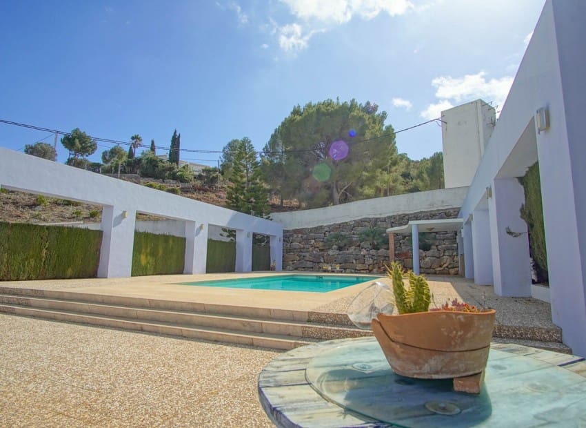 4 soveværelse Villa til salg i Pedreguer med swimmingpool - € 680.000 (Ref: 9123692)