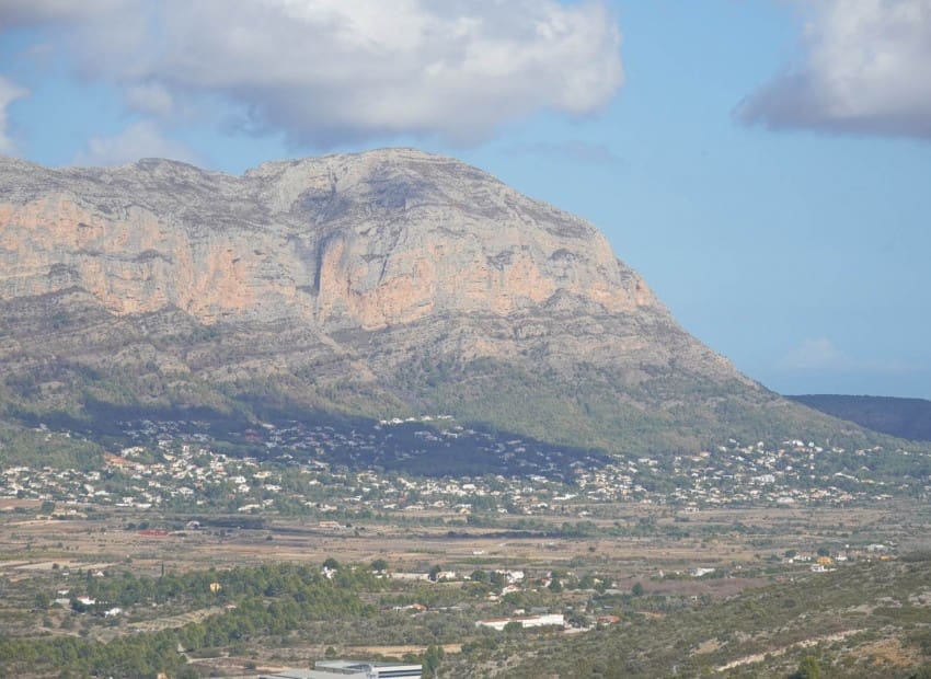 4 soveværelse Villa til salg i Pedreguer med swimmingpool - € 680.000 (Ref: 9123692)