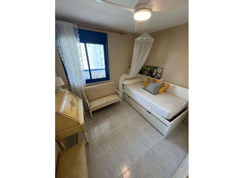 2 makuuhuone Huoneisto myytävänä paikassa Calpe / Calp mukana uima-altaan - 330 000 € (Ref: 9123833)