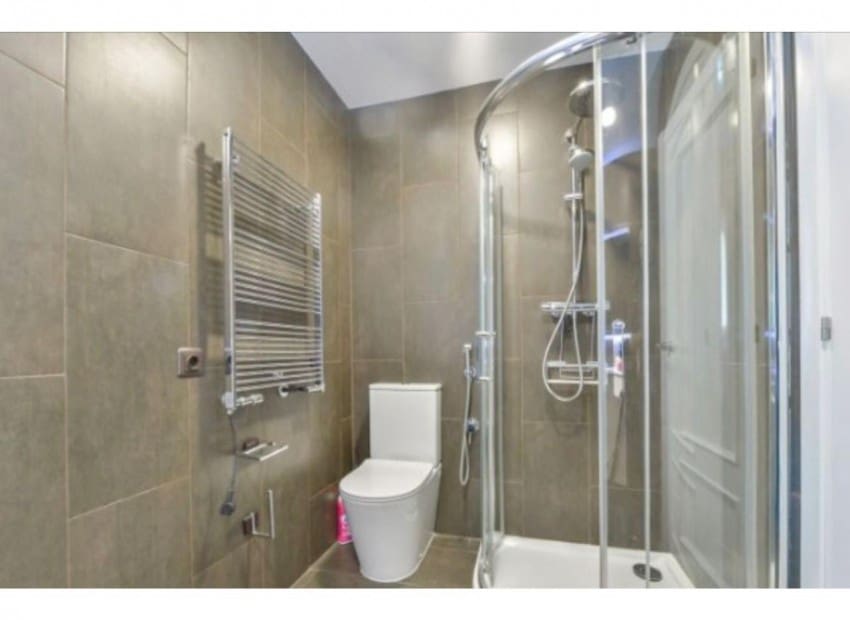 4 bedroom Villa for sale in Altea with pool - € 824,000 (Ref: 9127946)