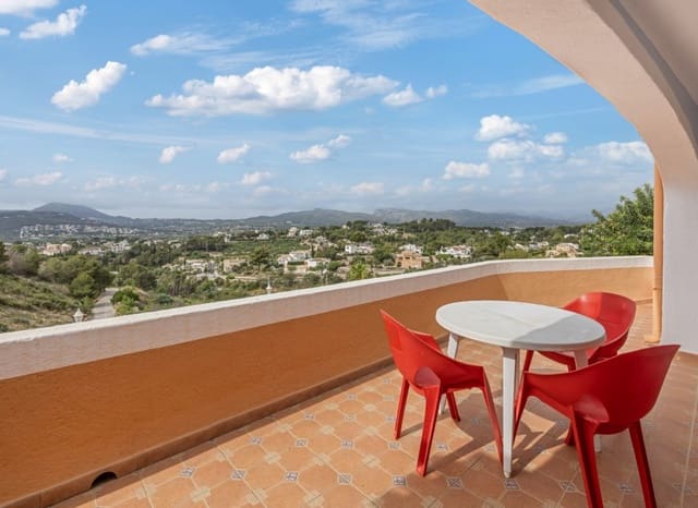 4 bedroom Villa for sale in Partida Tosal - Zona del Castellans, Javea / Xàbia with pool - € 795,000 (Ref: 9130152)