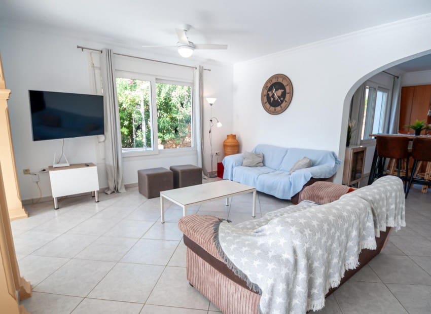 3 soveværelse Villa til salg i Calpe / Calp med swimmingpool garage - € 725.000 (Ref: 9131155)