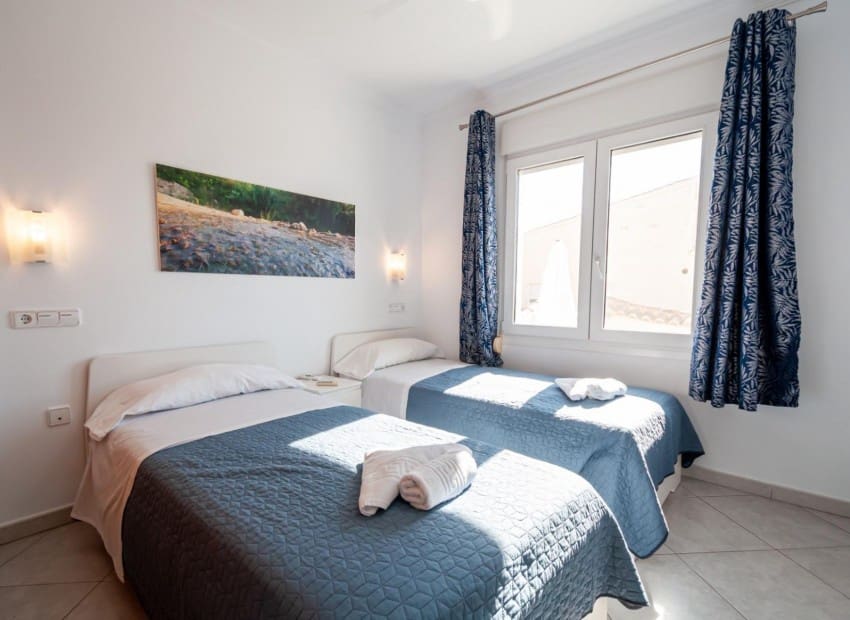 3 soveværelse Villa til salg i Calpe / Calp med swimmingpool garage - € 725.000 (Ref: 9131155)