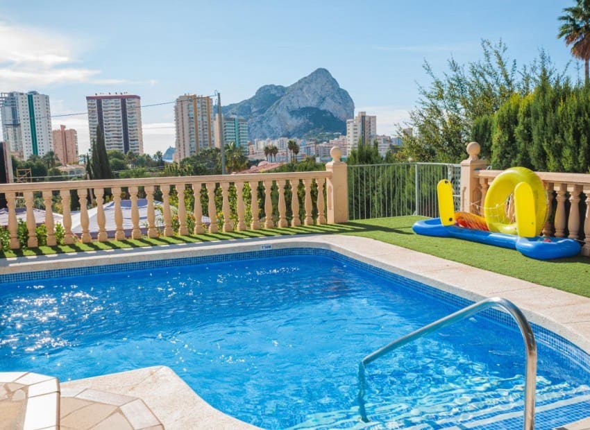 3 soveværelse Villa til salg i Calpe / Calp med swimmingpool garage - € 725.000 (Ref: 9131155)