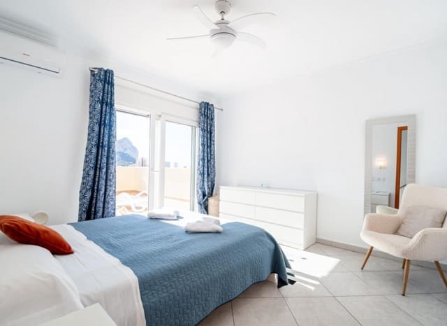 3 makuuhuone Huvila myytävänä paikassa Pueblo, Calpe / Calp mukana uima-altaan 
autotalli - 725 000 € (Ref: 9131155)