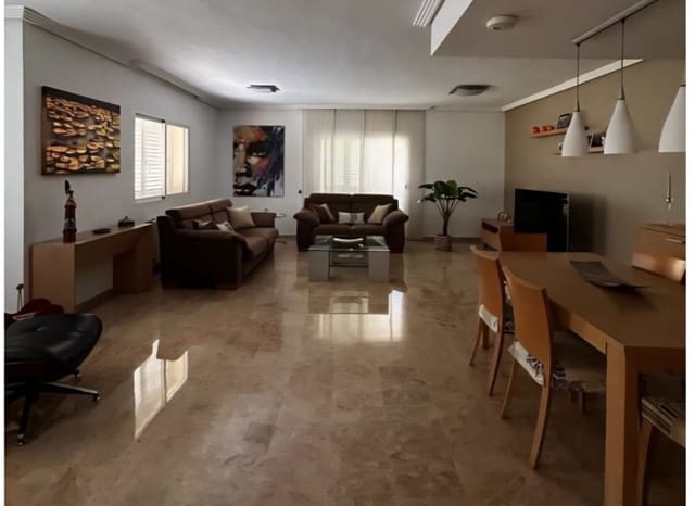4 soveværelse Villa til salg i Rincón Alto, Benidorm med swimmingpool - € 750.000 (Ref: 9131698)