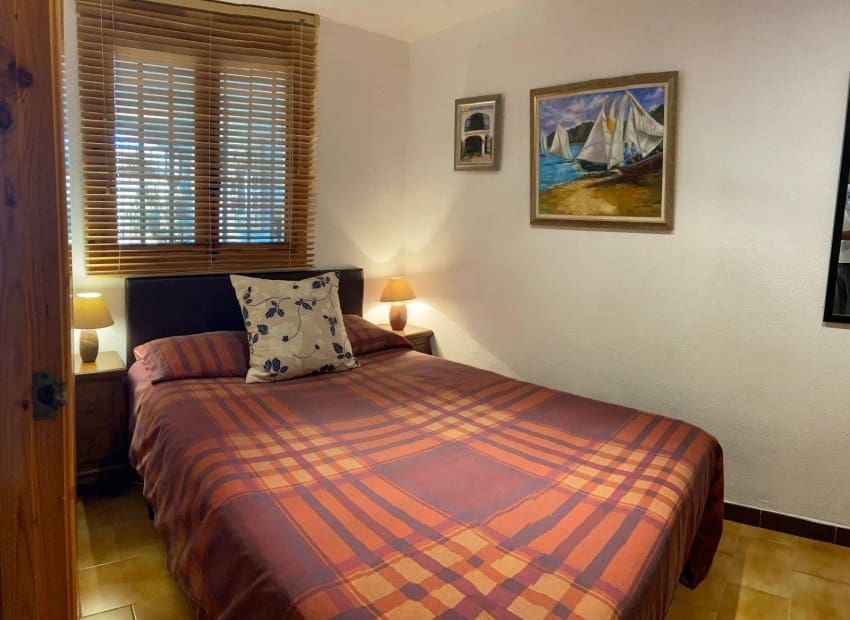 4 soveværelse Byhus til salg i Gran Alacant med swimmingpool - € 320.000 (Ref: 9133357)