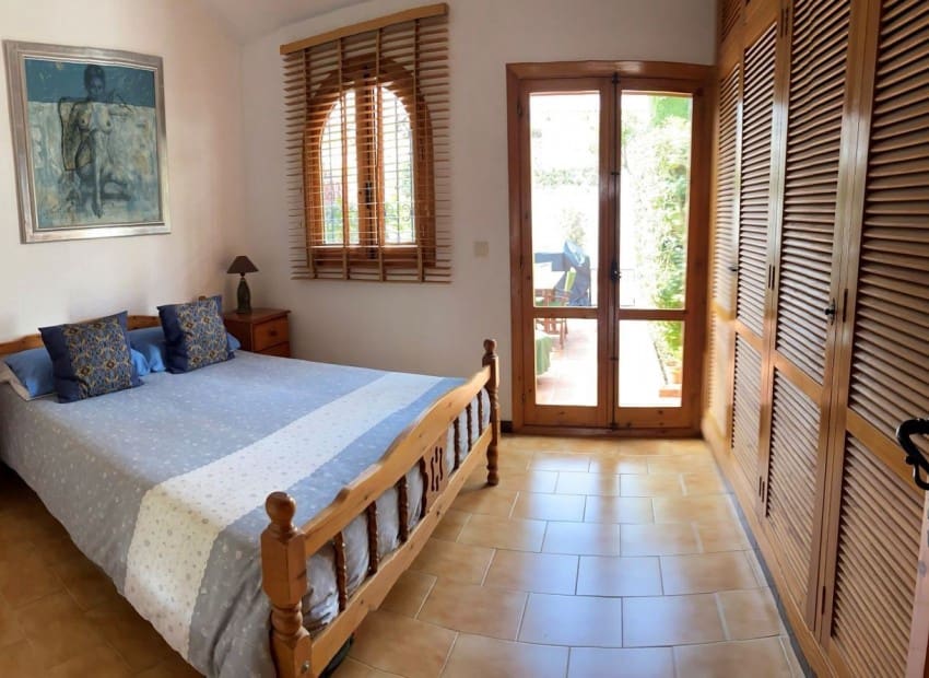 4 soveværelse Byhus til salg i Gran Alacant med swimmingpool - € 320.000 (Ref: 9133357)