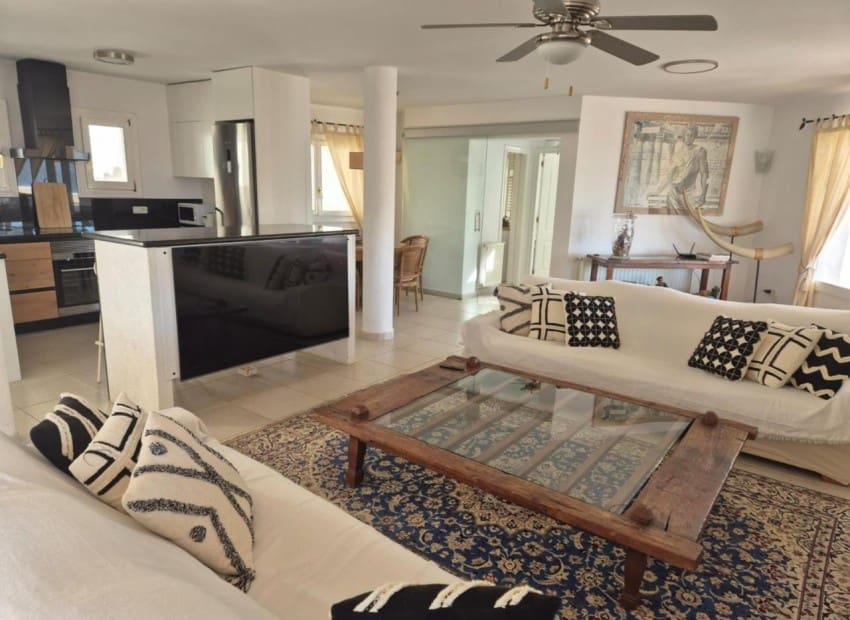 4 sypialnia Willa na sprzedaż w Moraira z basenem garażem - 980 000 € (Ref: 9135903)