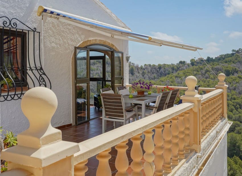 4 sypialnia Willa na sprzedaż w Javea / Xabia z basenem - 749 000 € (Ref: 9136155)