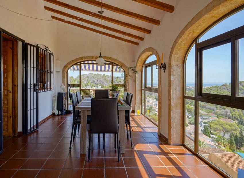 4 sypialnia Willa na sprzedaż w Javea / Xabia z basenem - 749 000 € (Ref: 9136155)