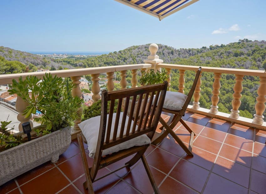 4 sypialnia Willa na sprzedaż w Javea / Xabia z basenem - 749 000 € (Ref: 9136155)