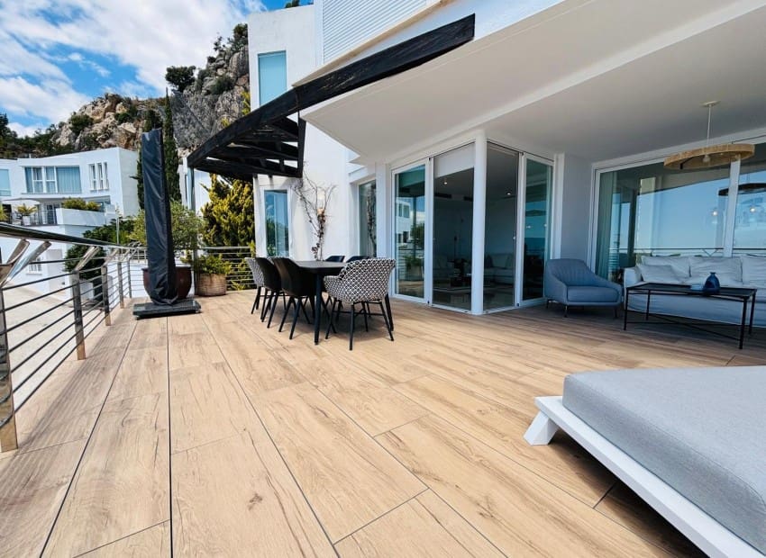 4 chambre Villa/Maison à vendre à Altea avec piscine garage - 990 000 € (Ref: 9146094)