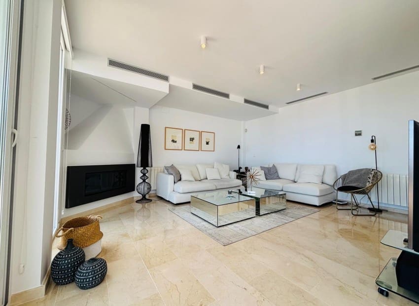 4 chambre Villa/Maison à vendre à Altea avec piscine garage - 990 000 € (Ref: 9146094)